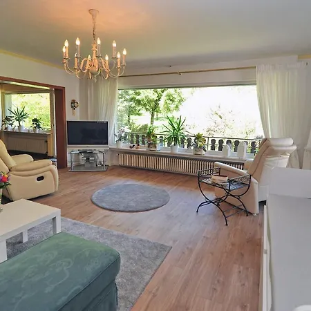 Апартаменты Gaestehaus La Madonnina