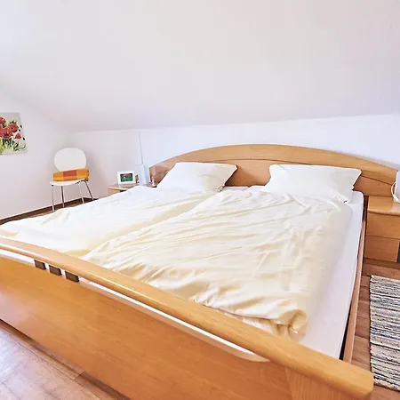 Апартаменты Gaestehaus La Madonnina Бад-Брайзиг